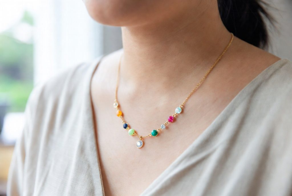 découvrez notre collection tendance de décolletés qui sublimera votre silhouette. que ce soit pour une occasion spéciale ou un usage quotidien, nos styles variés s'adaptent à toutes vos envies de mode.